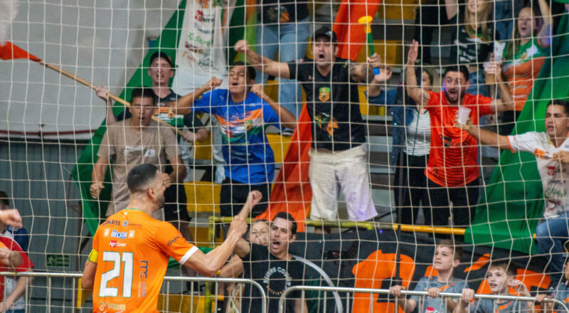 Entre-Ijuís larga em vantagem na final da Taça Farroupilha 2025