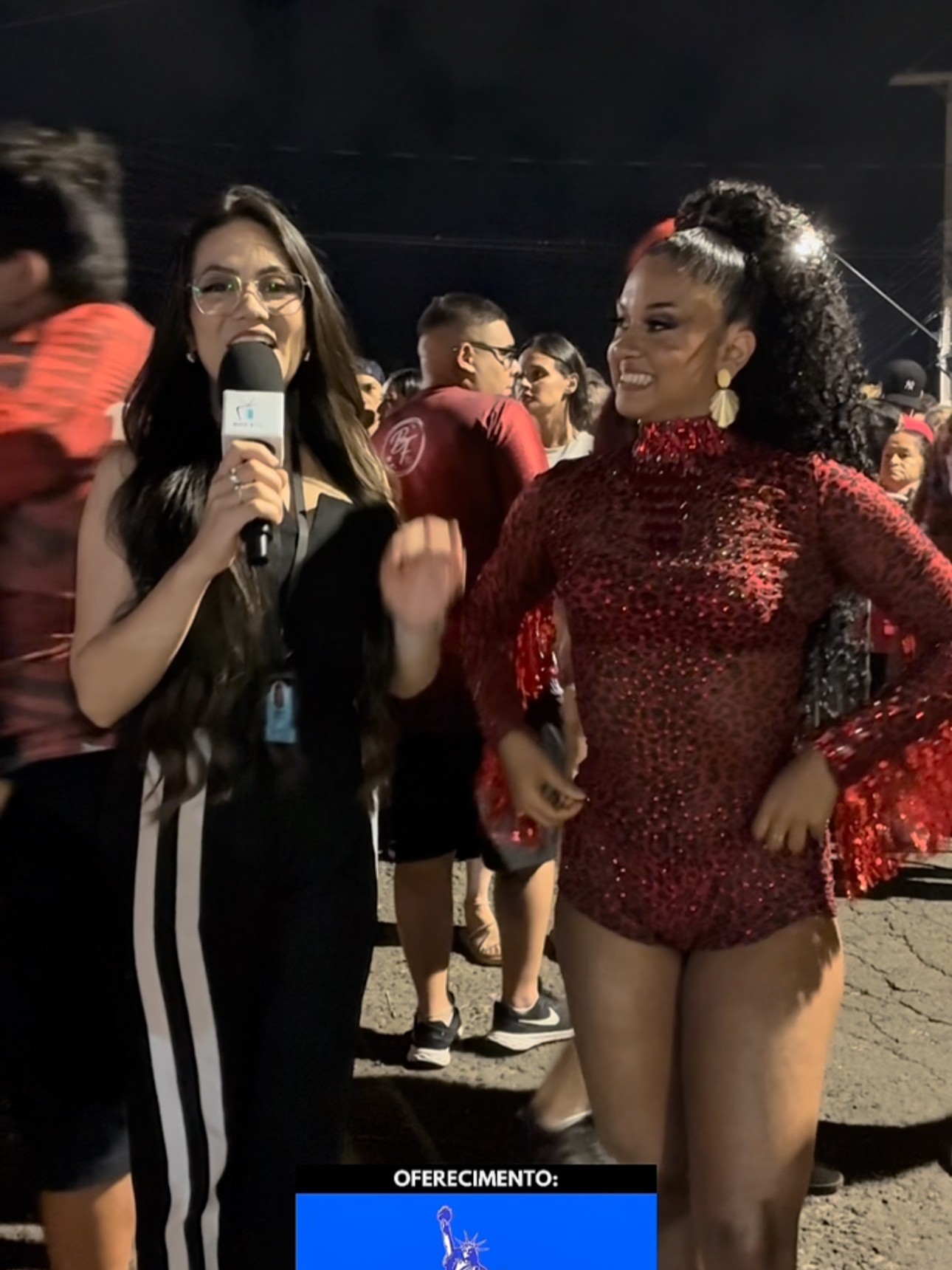 Post: A madrinha da bateria, Maria Guastavino,…