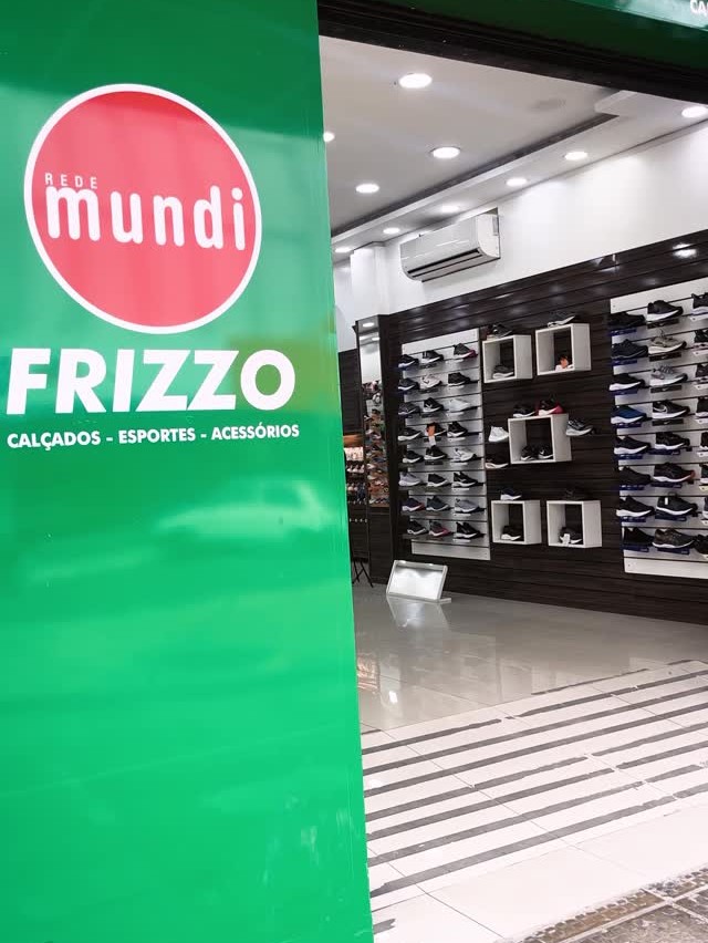 Post: A FRIZZO MUDOU… PRA MELHOR! 👟👢

Há 64 …
