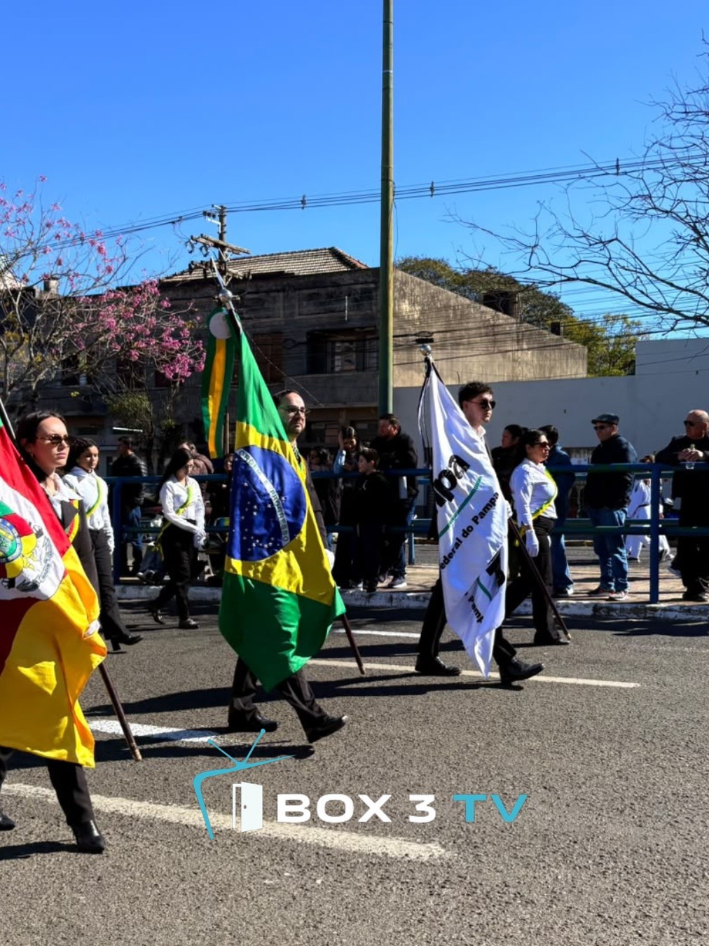 Post: 🇧🇷✨ O tradicional Desfile de 7 de Setemb…